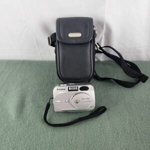 TESTED Fujifilm FinePix 2600 Zoom 2MP Digital Camera 64mb SmartMedia Card Case